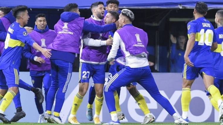 Boca está en estado de gracia indudablemente, después de todos los cuestionamientos que parecían haber puesto a Battaglia en la cuerda floja